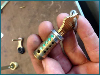 Father Son Locksmith Shop Hoboken, NJ 201-367-1909 - 65-9